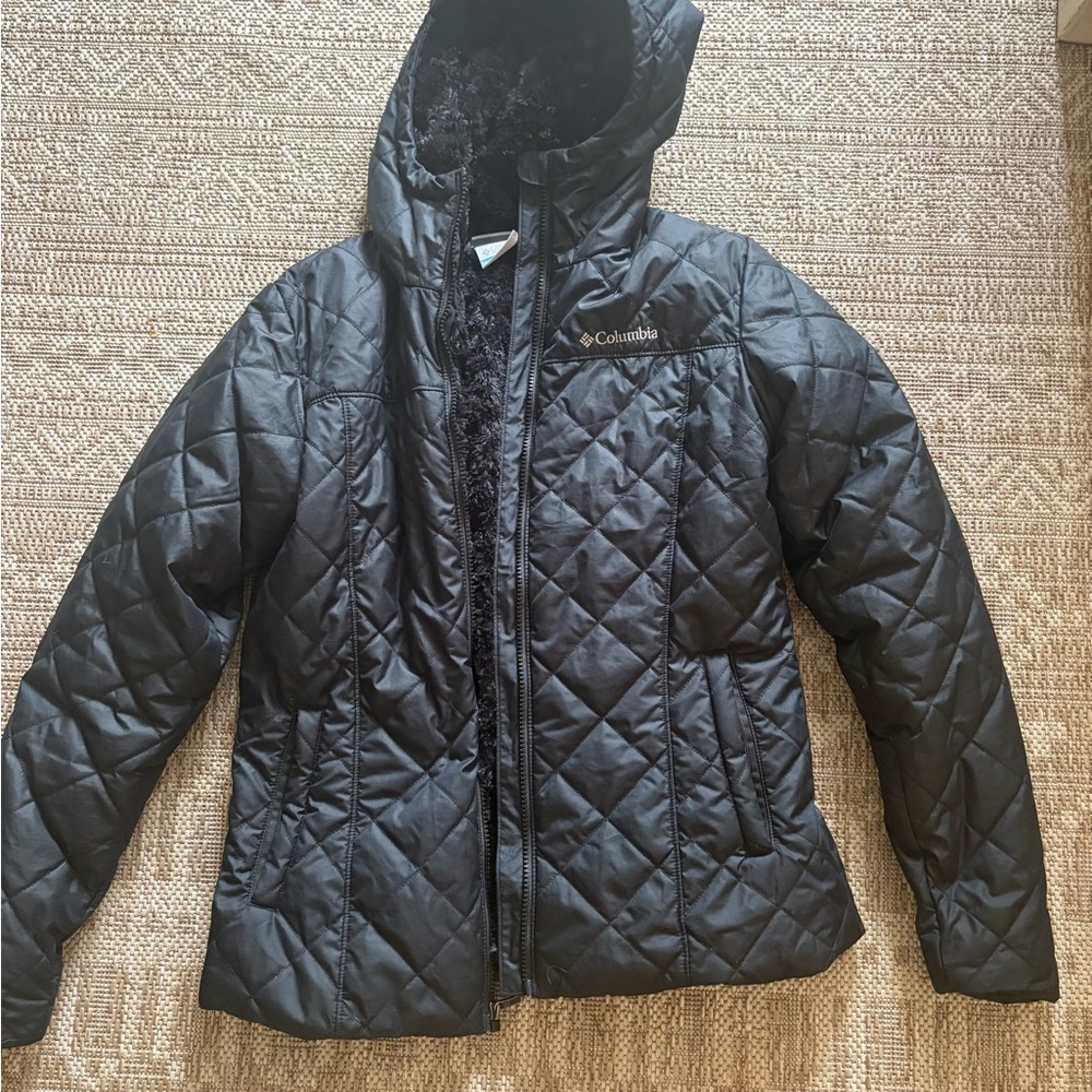 Columbia Women's Black Quilted Hooded Puffer Jacket